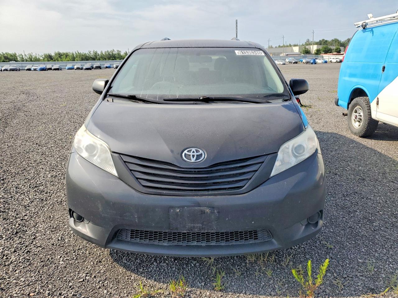2015 TOYOTA SIENNA