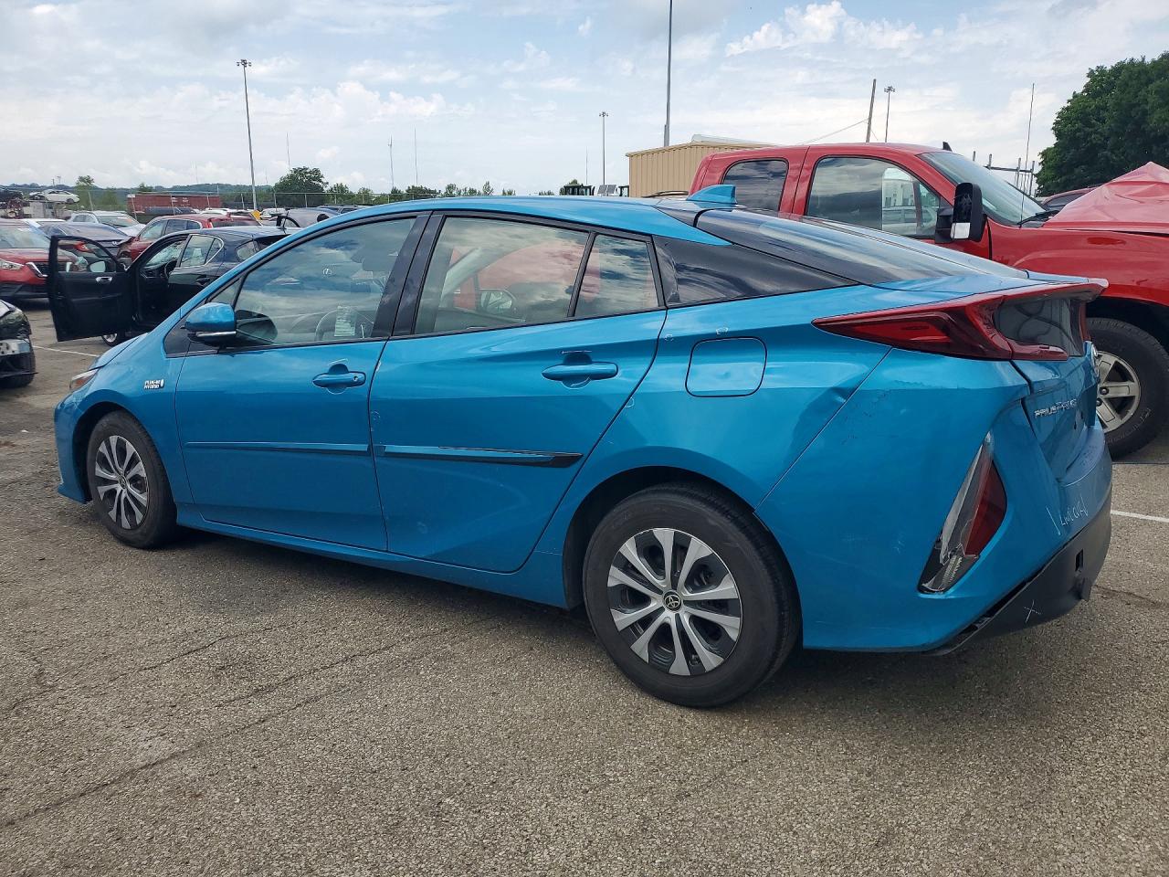 2020 TOYOTA PRIUS