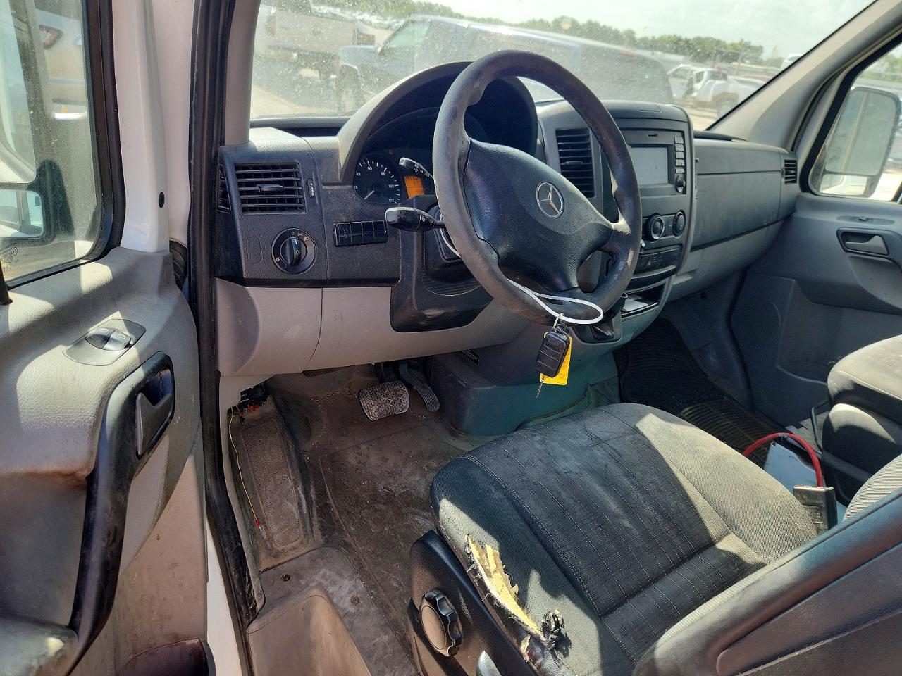 2014 MERCEDES-BENZ SPRINTER