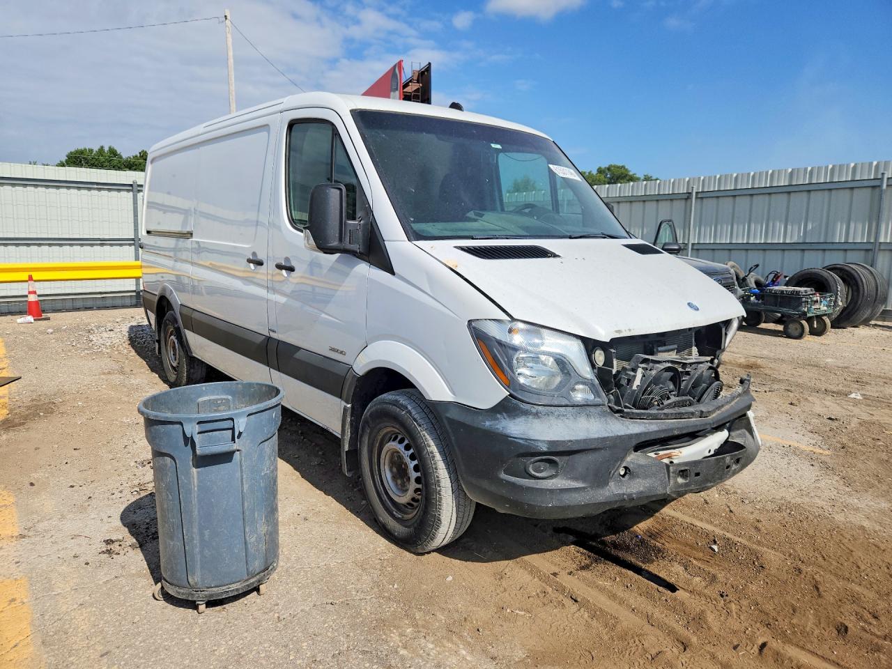 2014 MERCEDES-BENZ SPRINTER