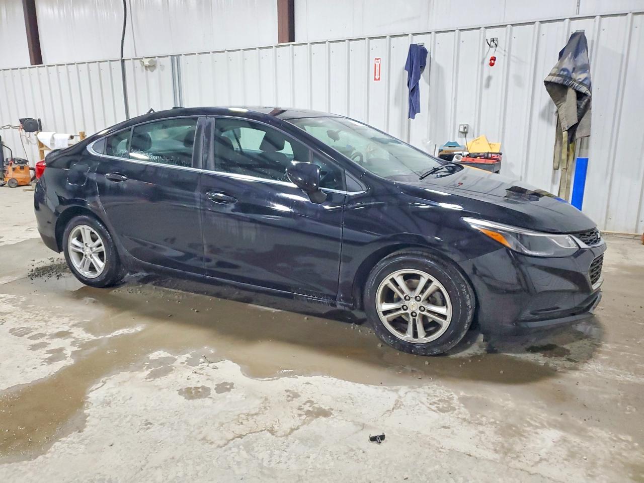 2017 CHEVROLET CRUZE