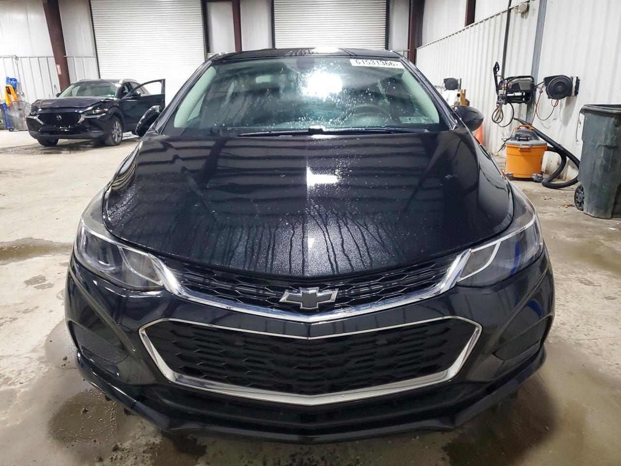 2017 CHEVROLET CRUZE