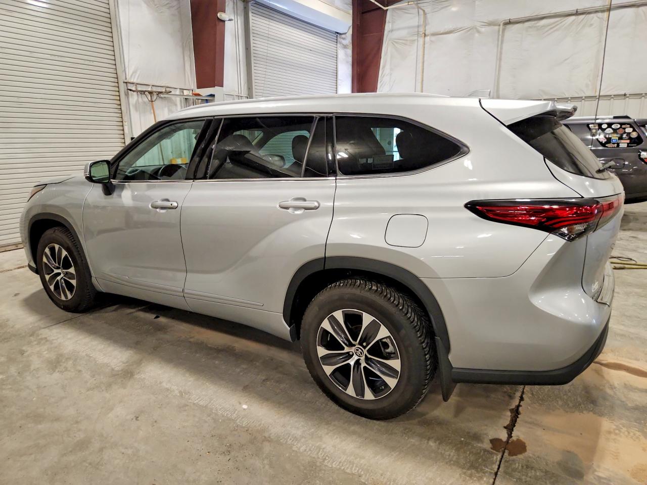 2022 TOYOTA HIGHLANDER