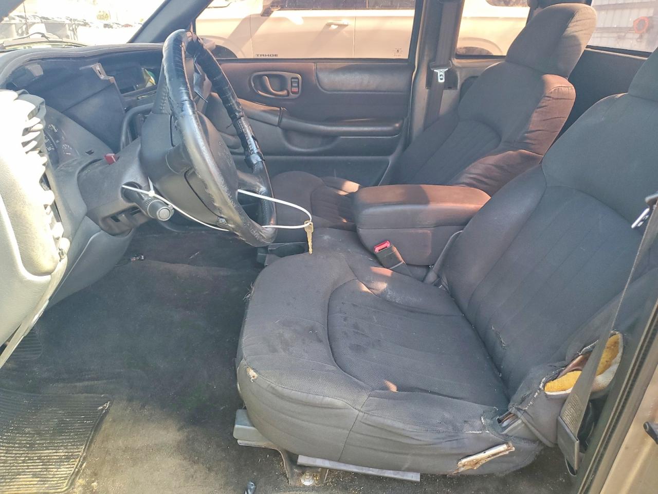 2003 CHEVROLET S10