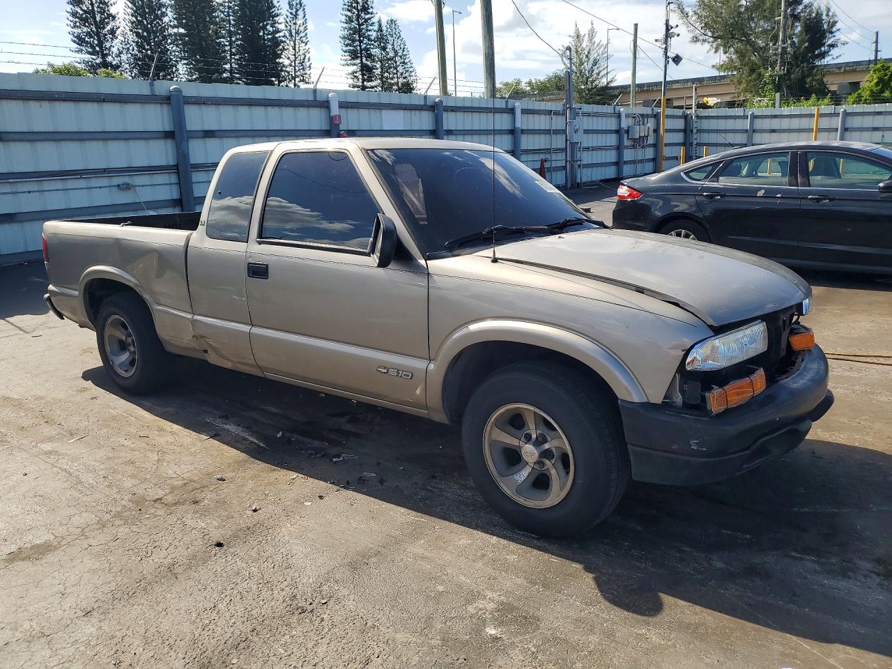 2003 CHEVROLET S10