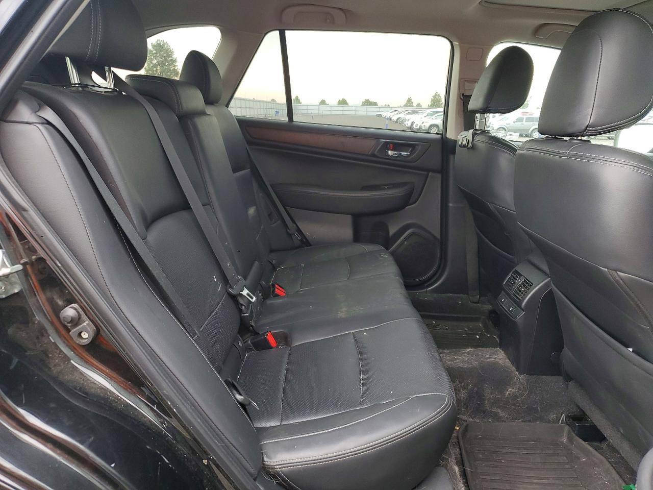 2015 SUBARU OUTBACK