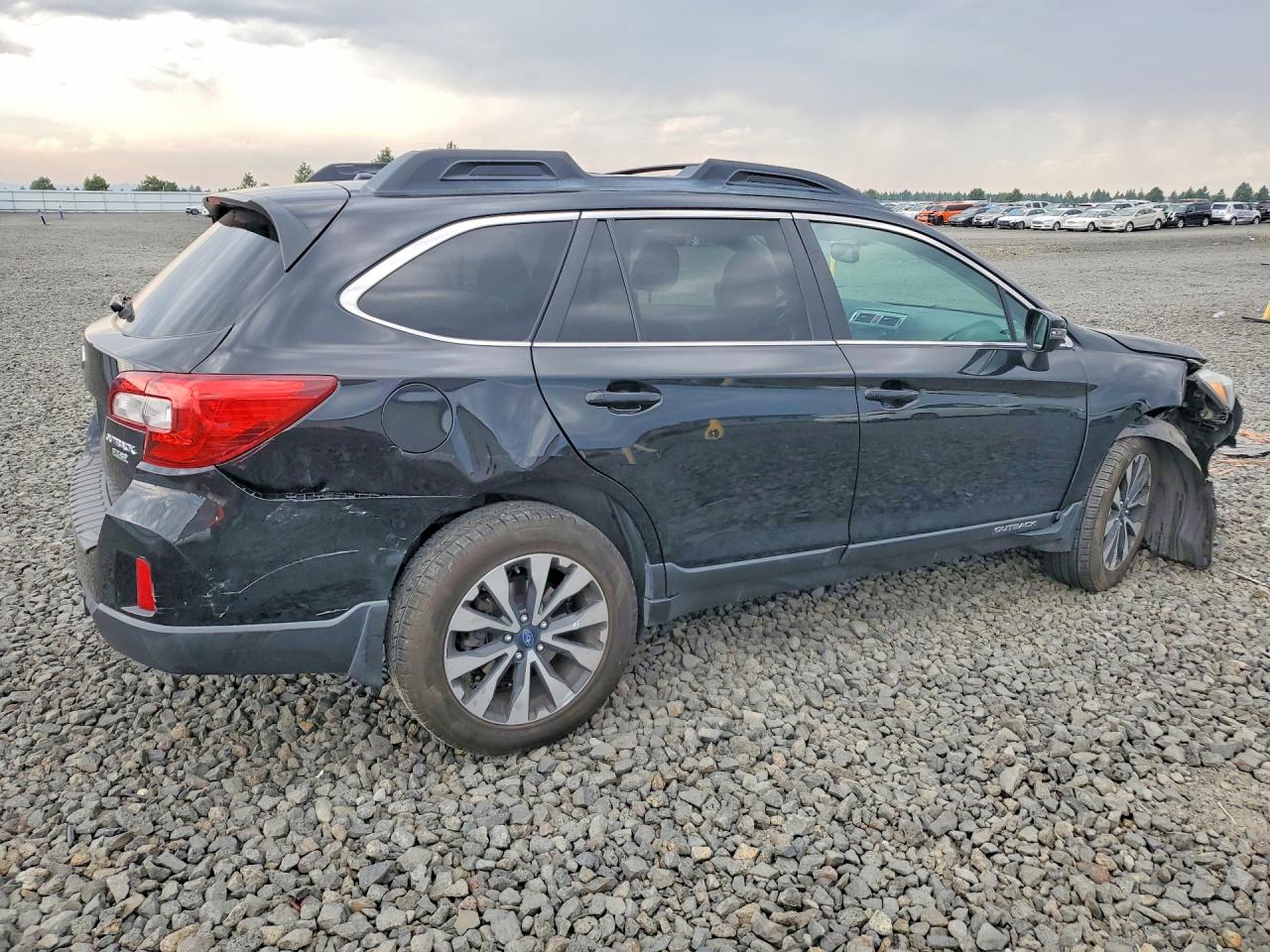 2015 SUBARU OUTBACK