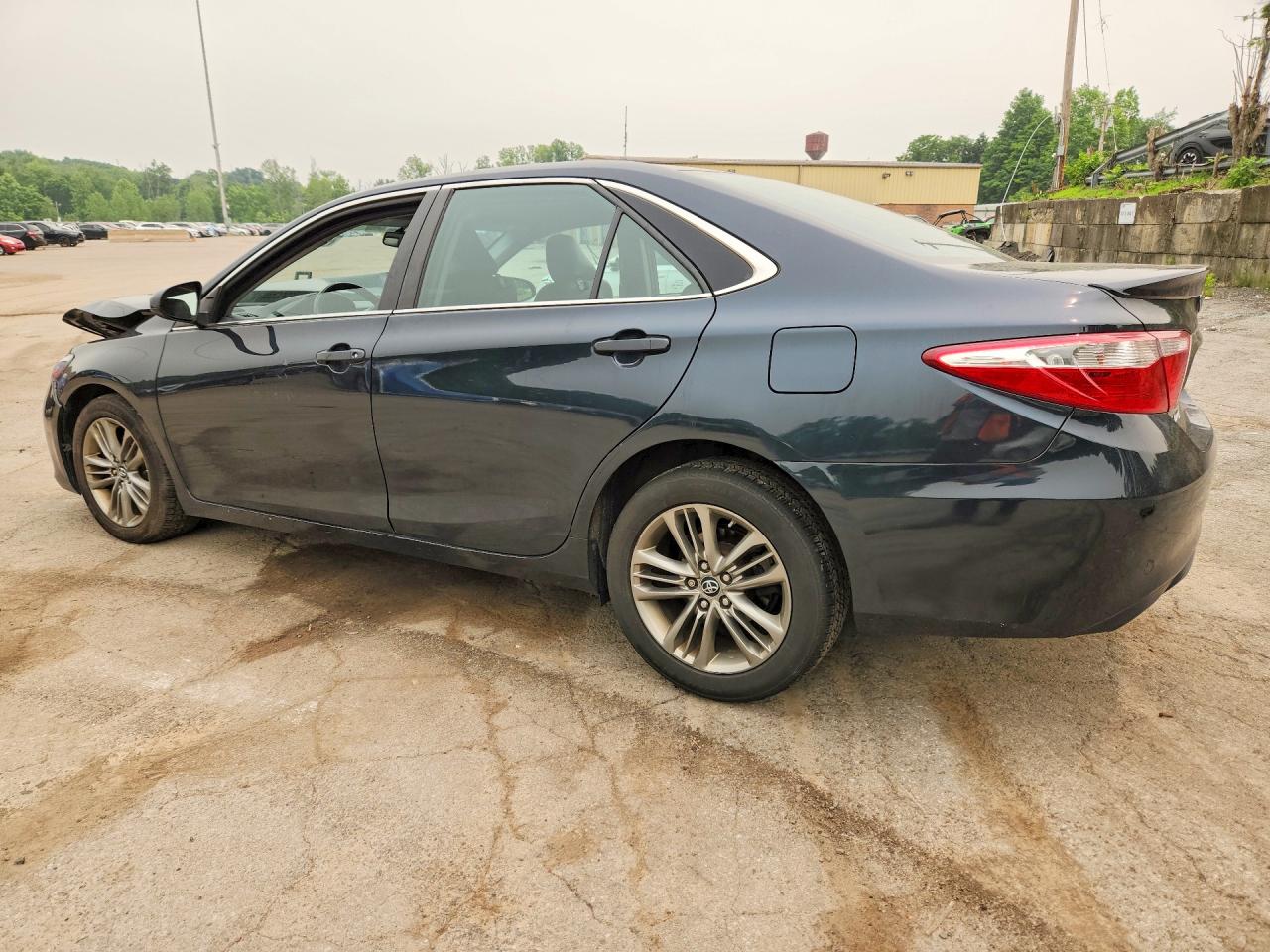 2017 TOYOTA CAMRY