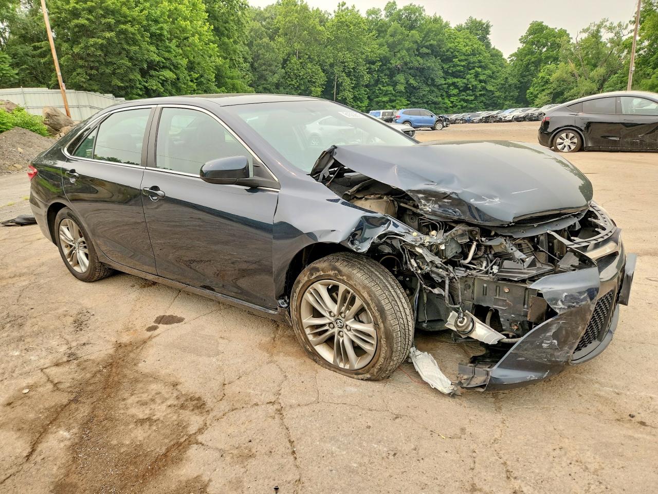 2017 TOYOTA CAMRY