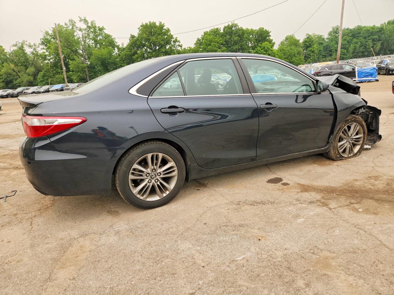 2017 TOYOTA CAMRY