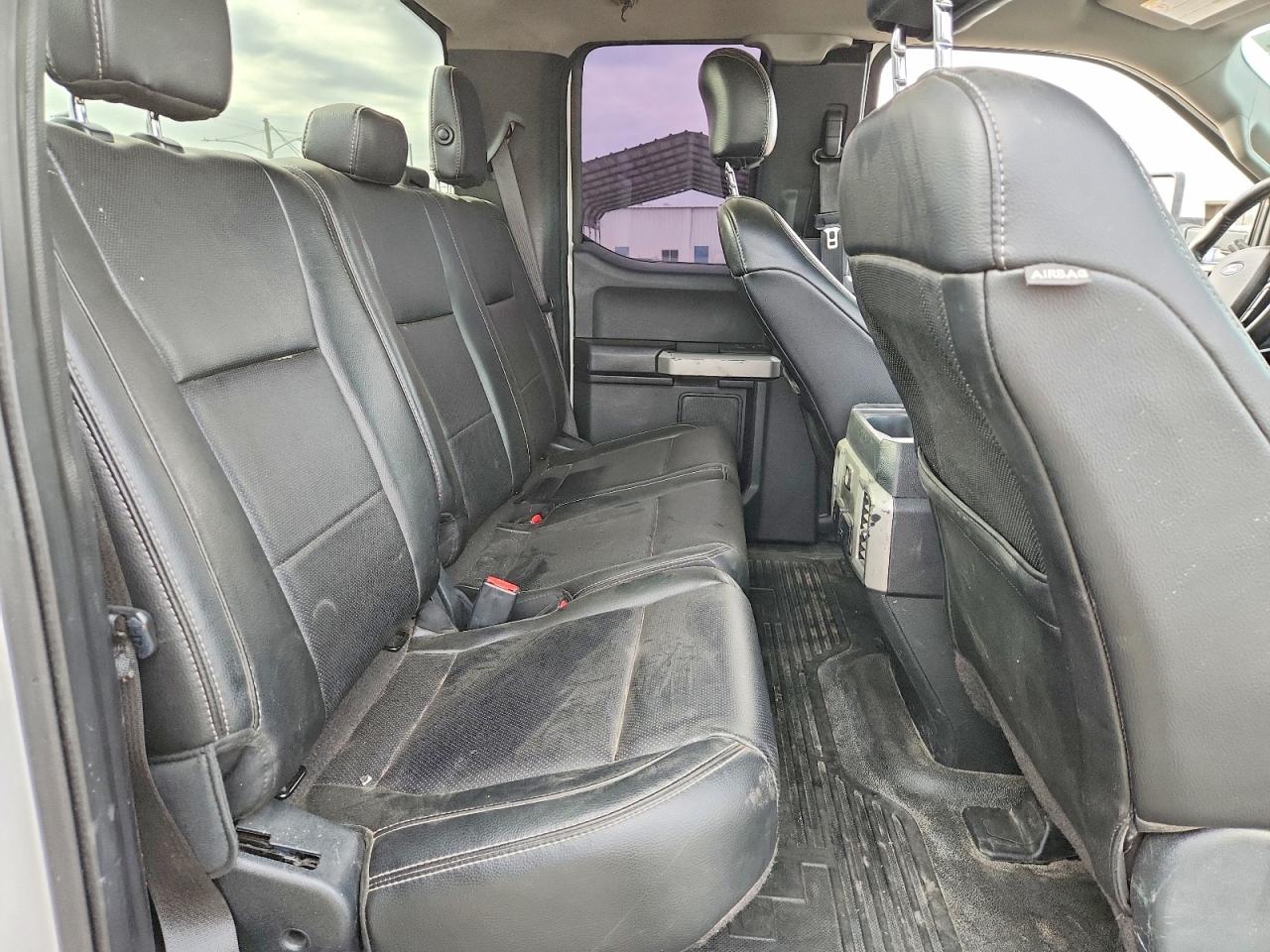 2017 FORD F550