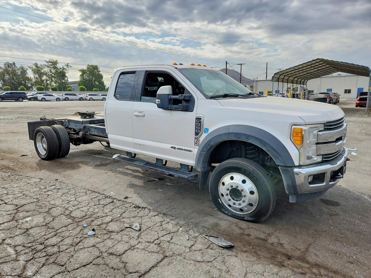2017 FORD F550