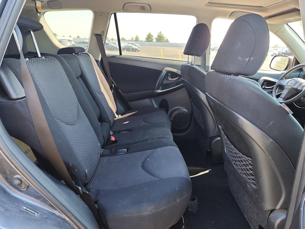 2011 TOYOTA RAV4