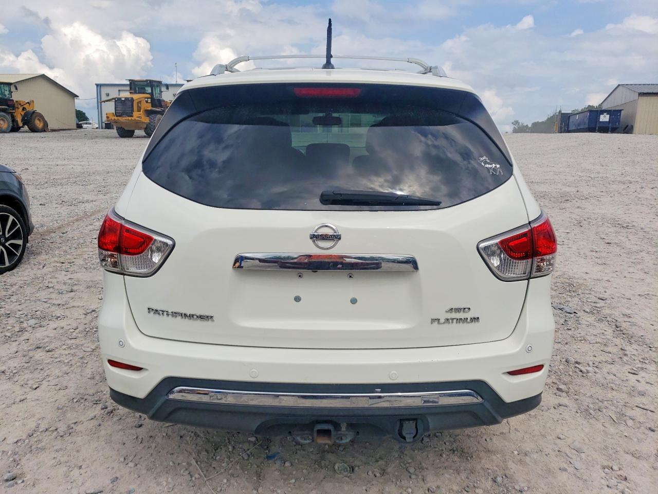 2014 NISSAN PATHFINDER