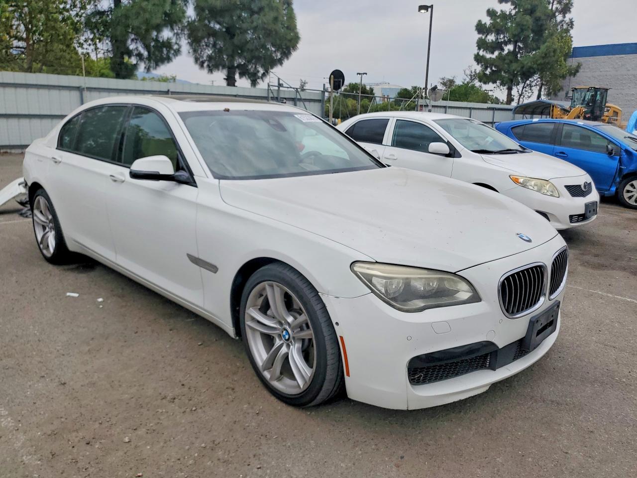 2013 BMW 7 SERIES