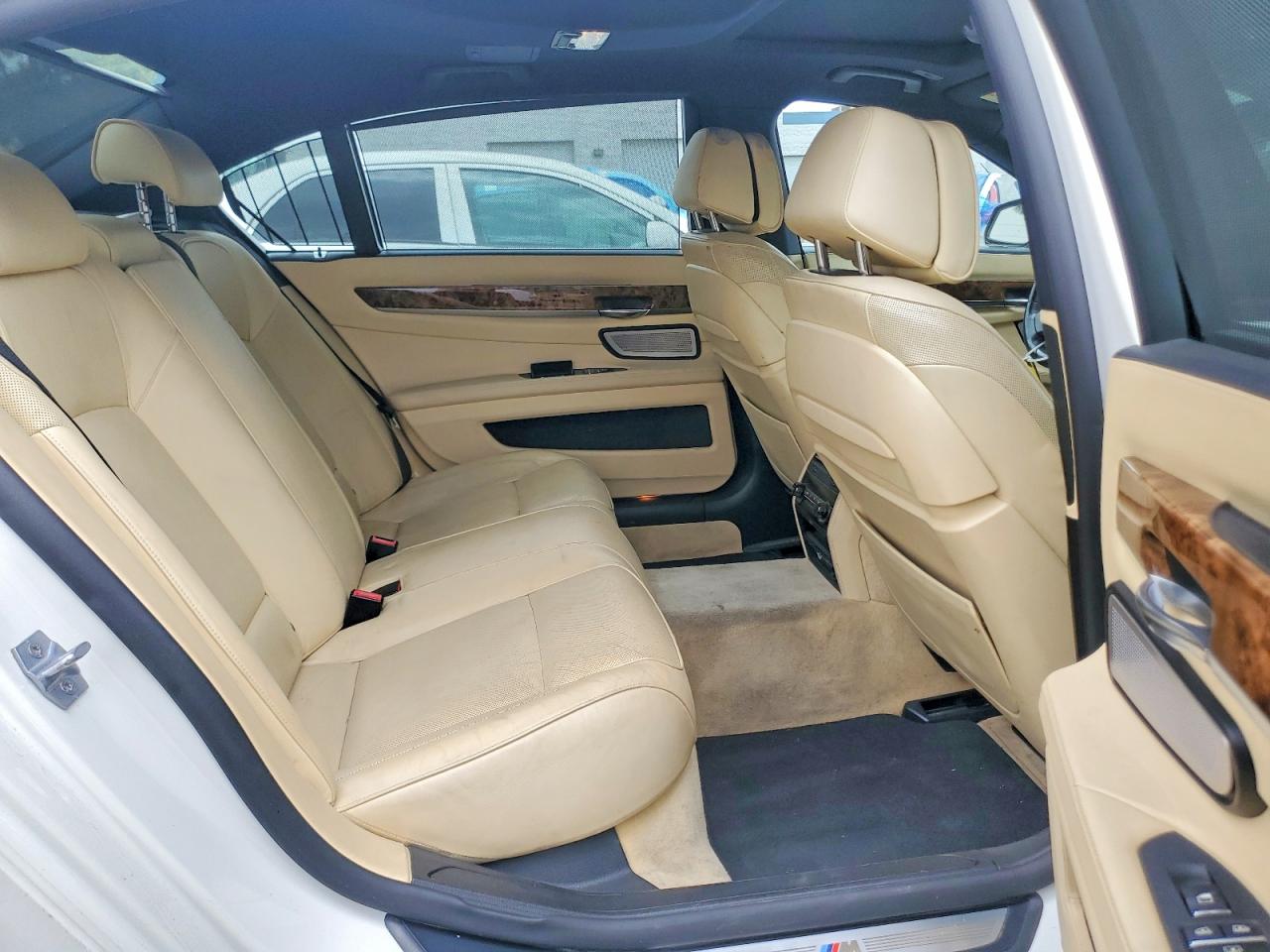 2013 BMW 7 SERIES
