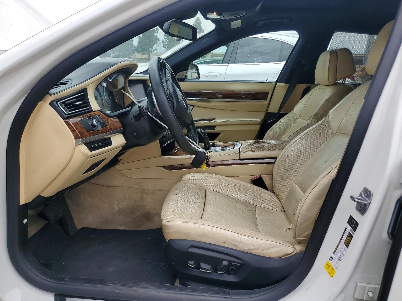 2013 BMW 7 SERIES