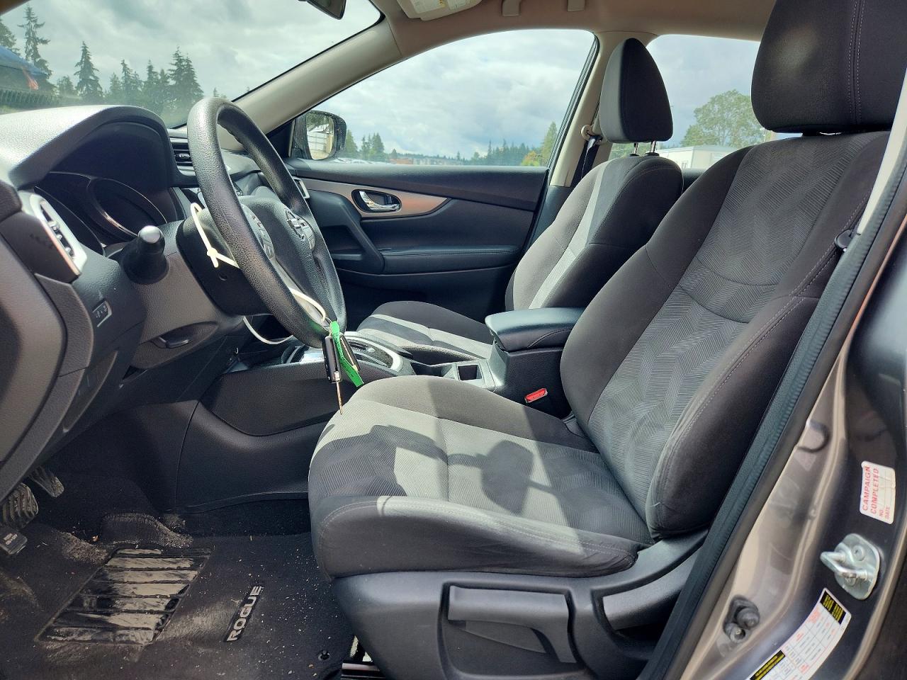 2016 NISSAN ROGUE