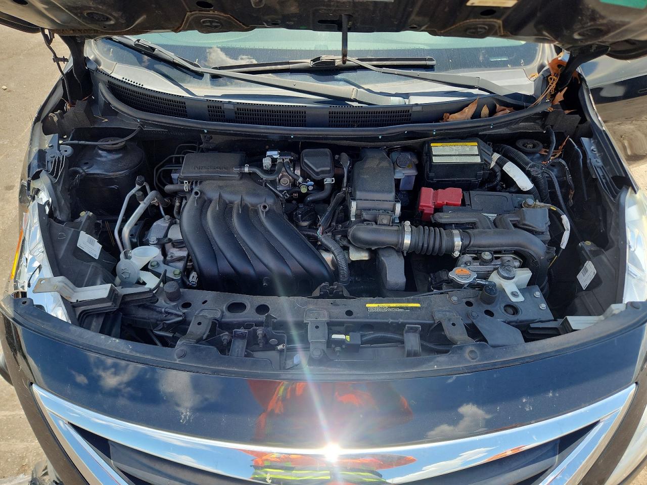 2015 NISSAN VERSA