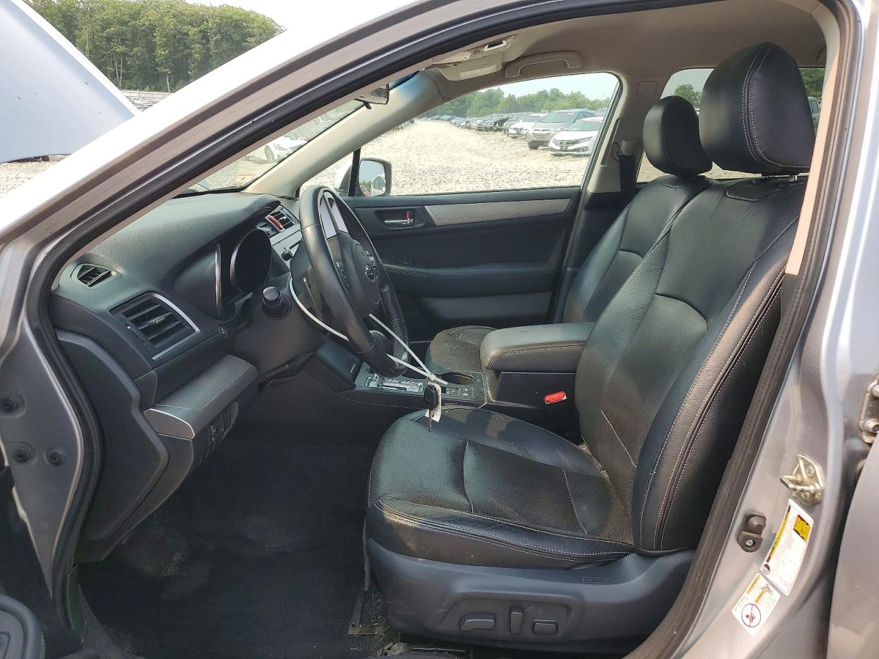 2015 SUBARU OUTBACK