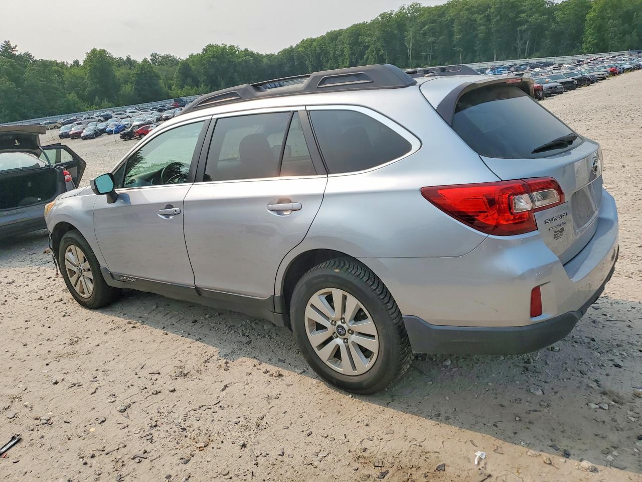 2015 SUBARU OUTBACK