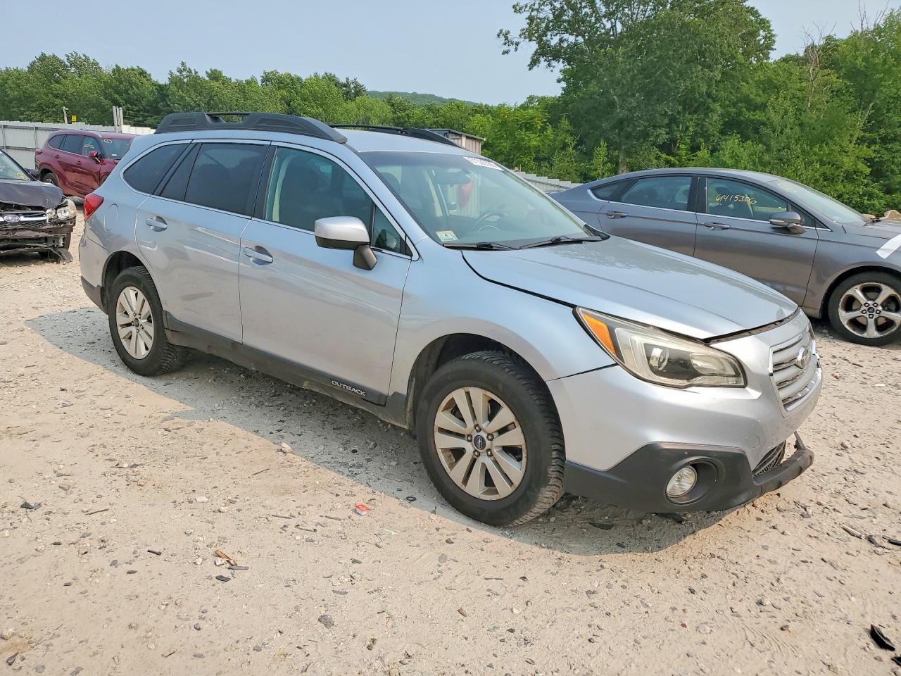 2015 SUBARU OUTBACK