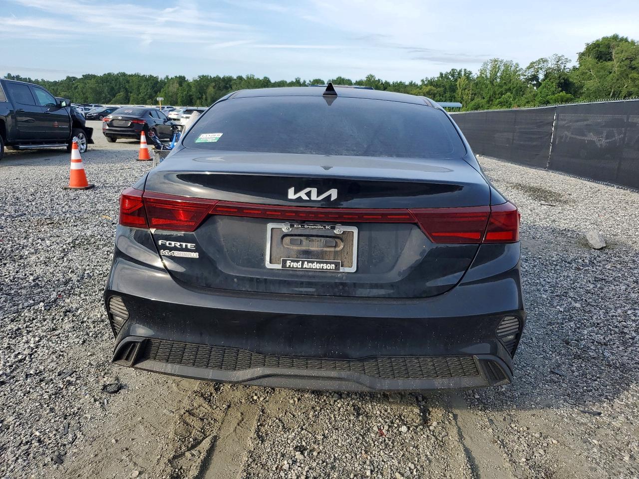 2023 KIA FORTE