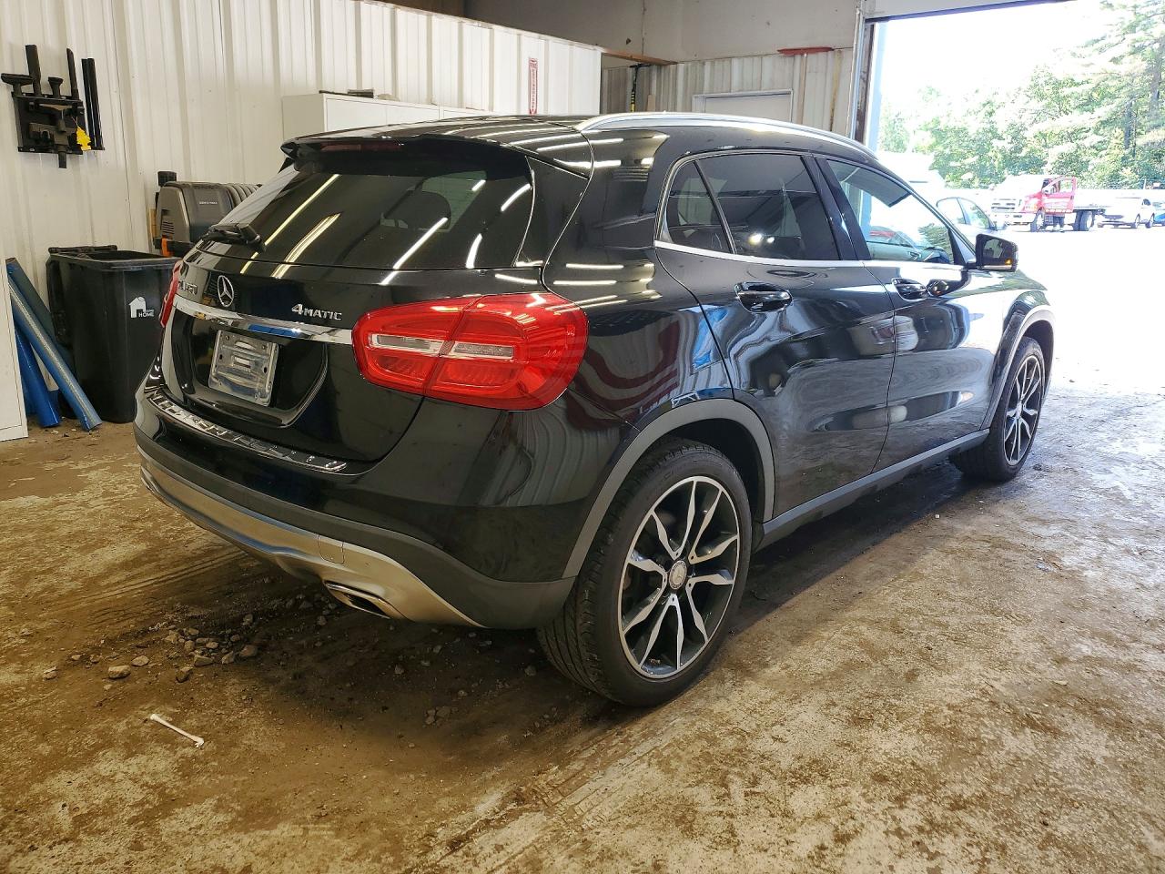 2015 MERCEDES-BENZ GLA-CLASS