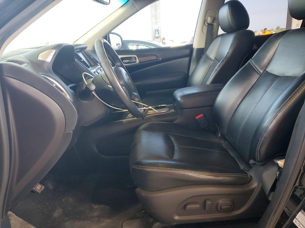 2015 NISSAN PATHFINDER