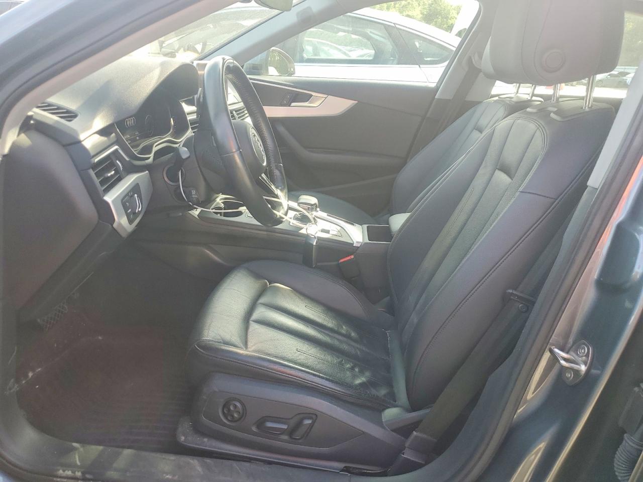 2017 AUDI A4