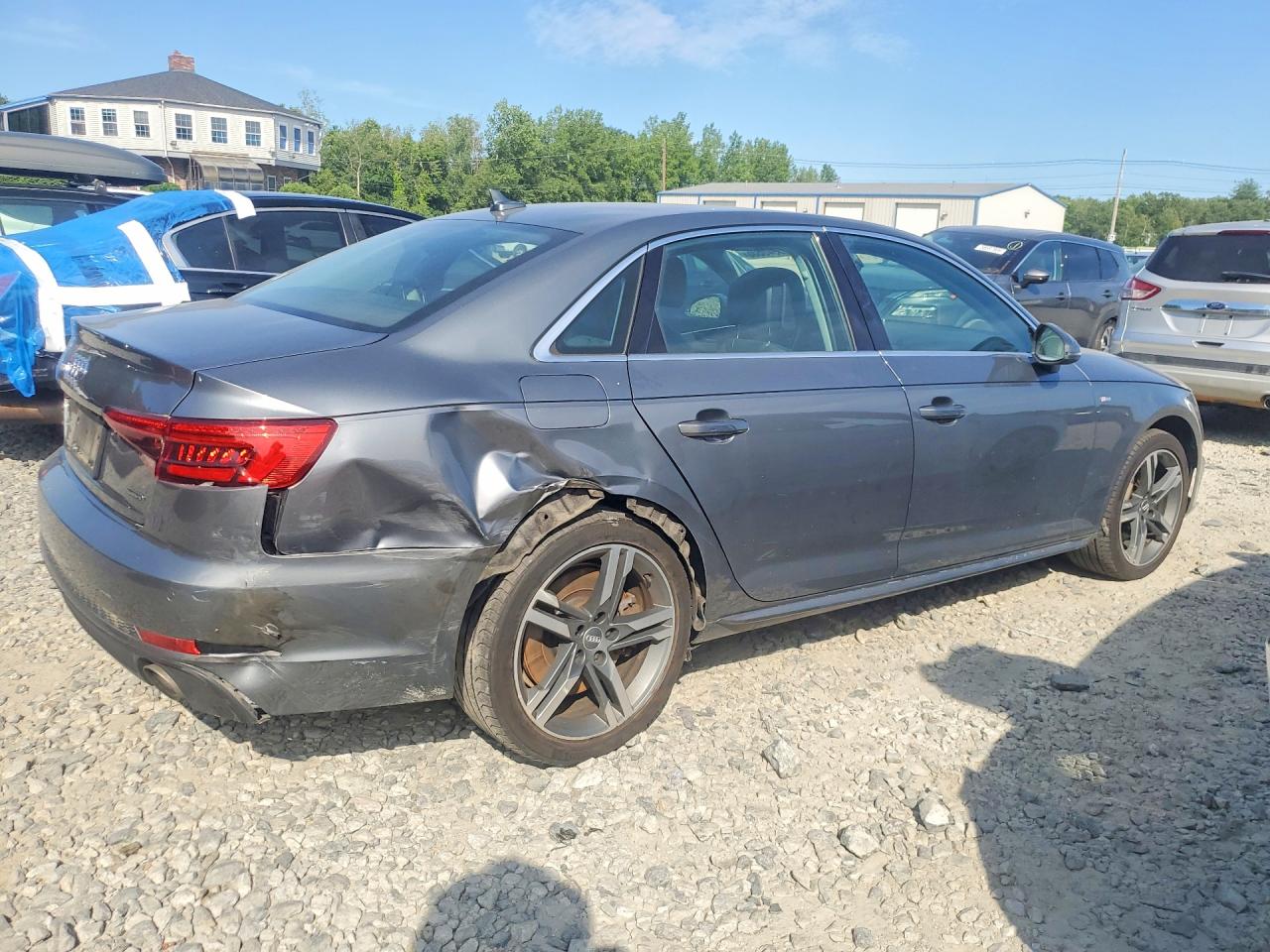 2017 AUDI A4