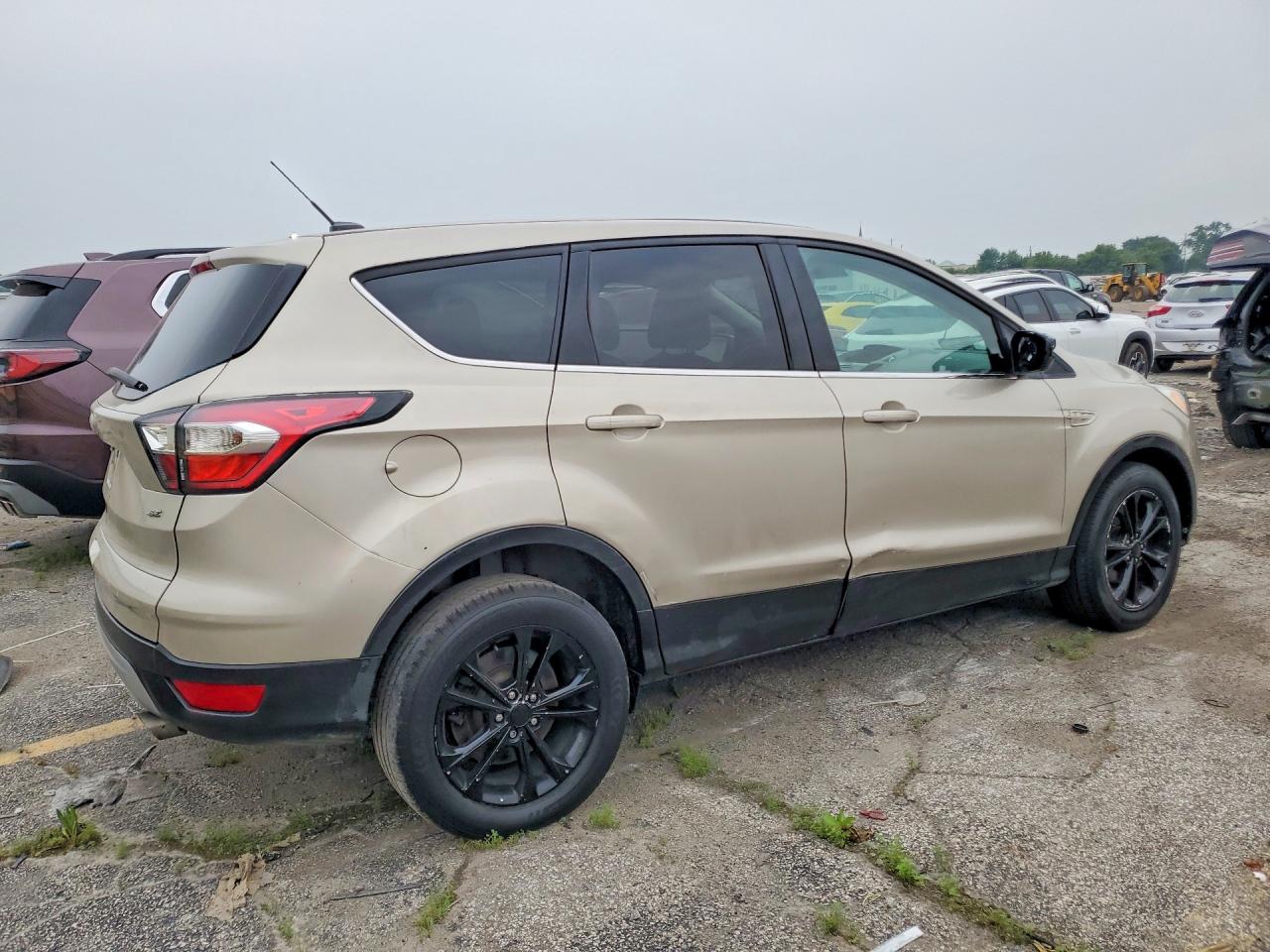 2017 FORD ESCAPE