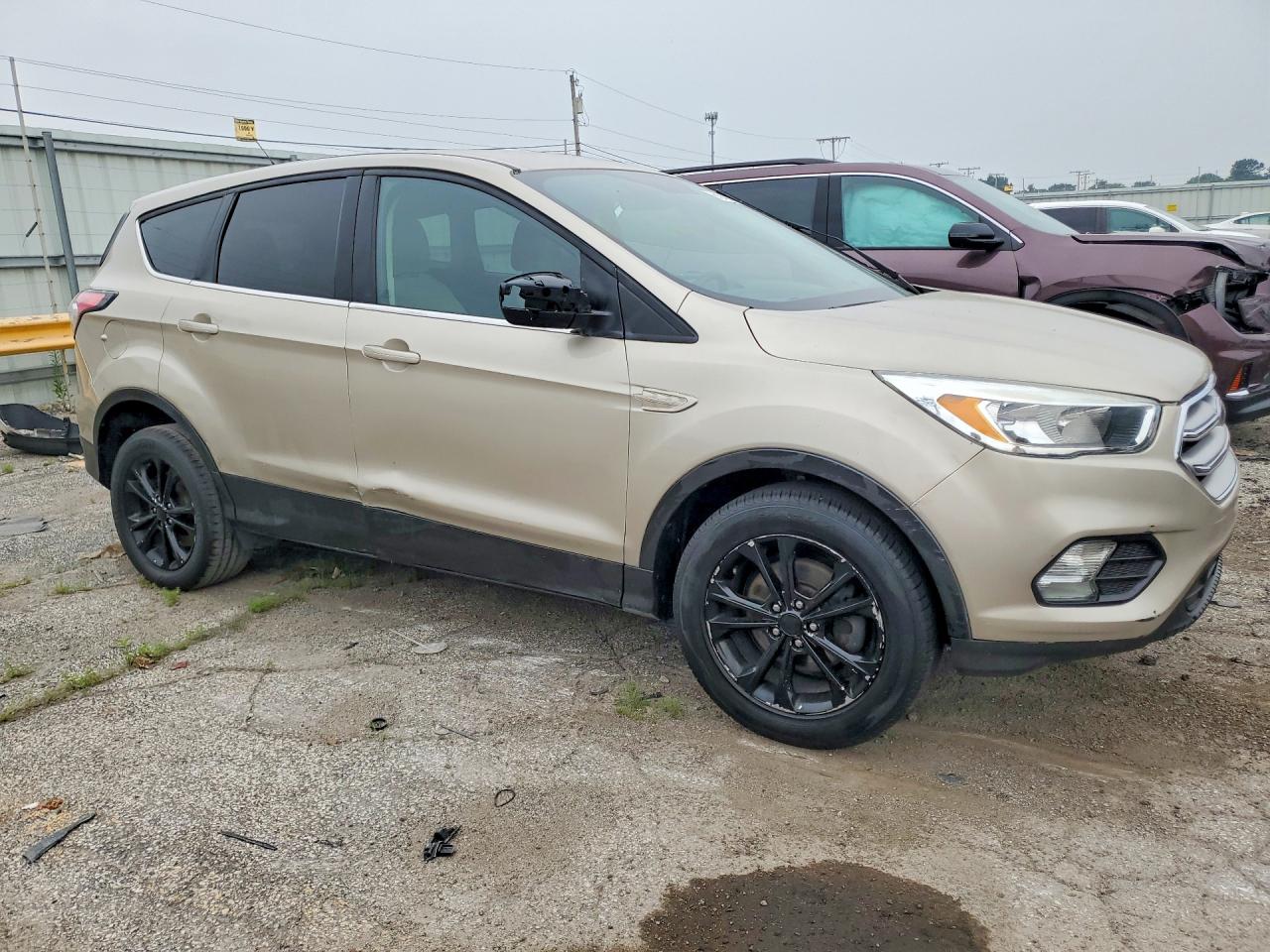 2017 FORD ESCAPE