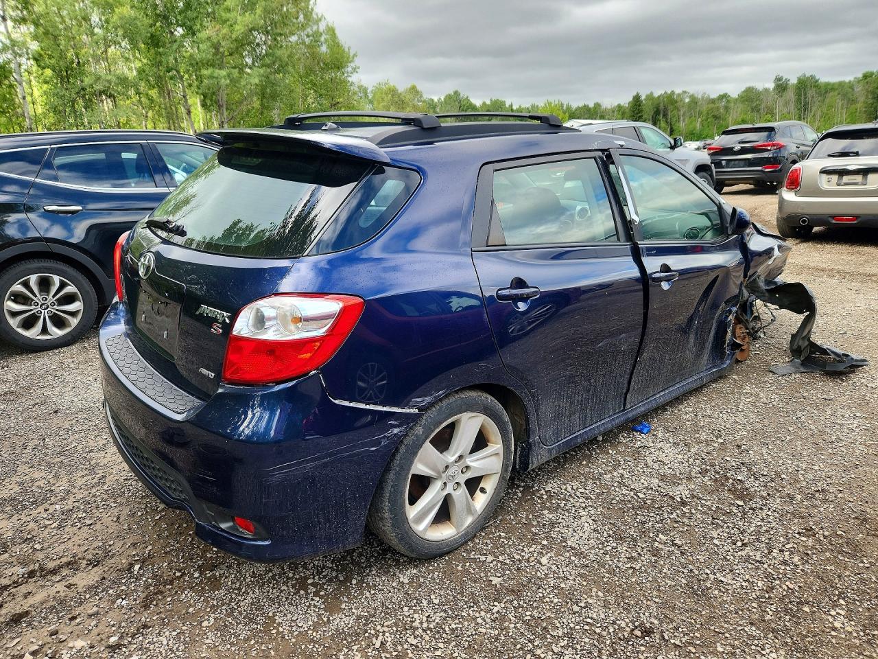 2013 TOYOTA MATRIX