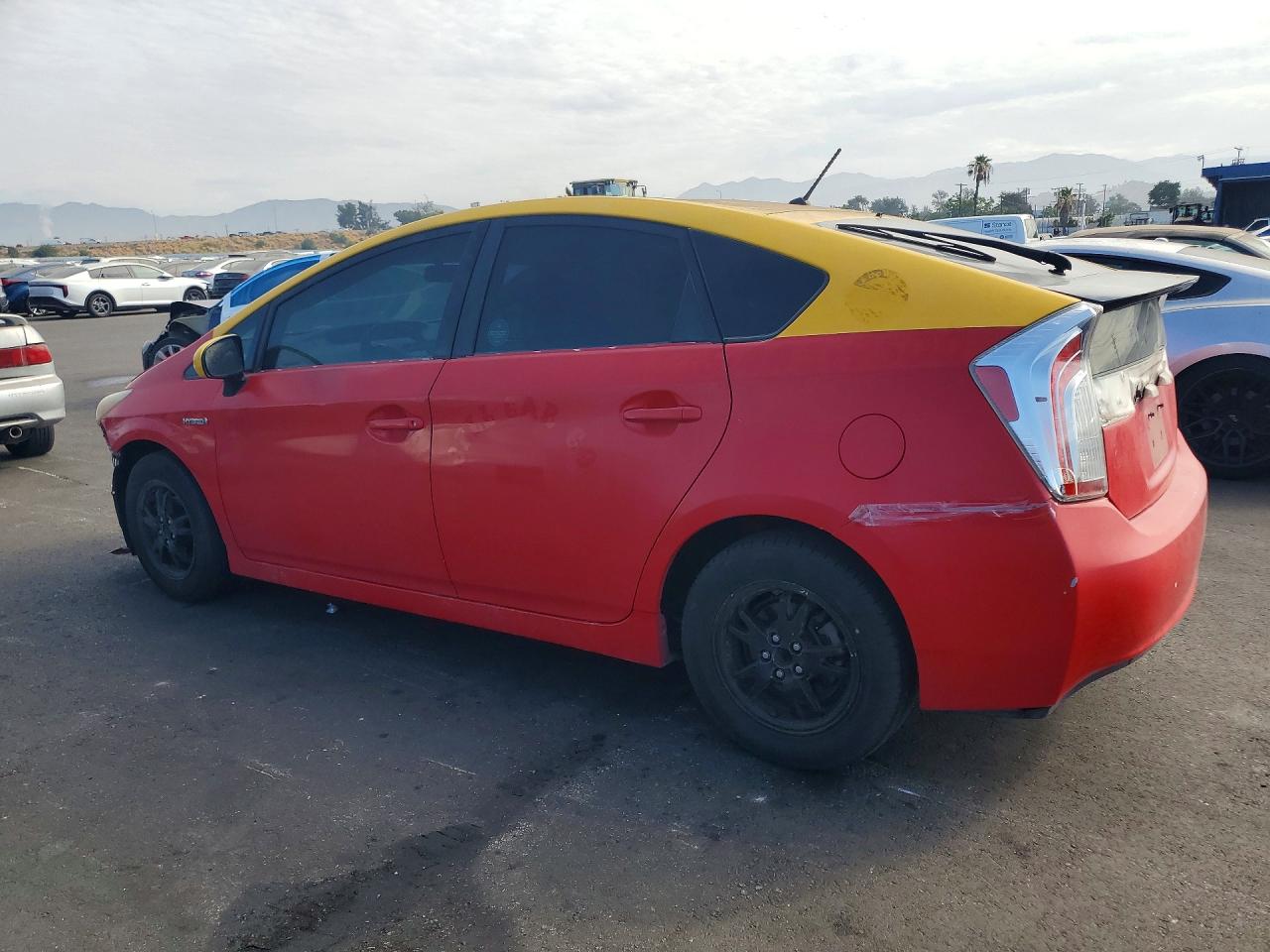 2015 TOYOTA PRIUS