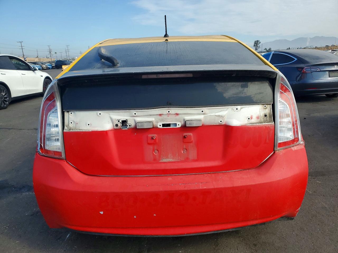 2015 TOYOTA PRIUS