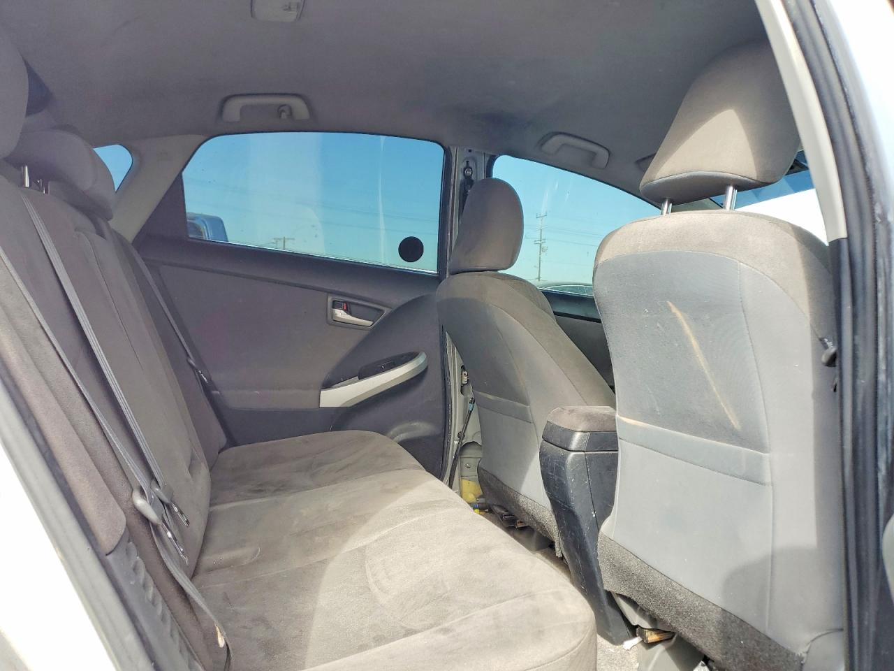 2015 TOYOTA PRIUS