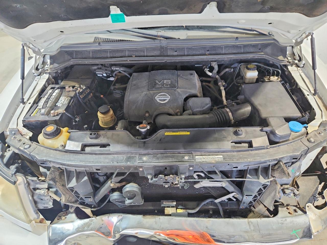 2010 NISSAN TITAN
