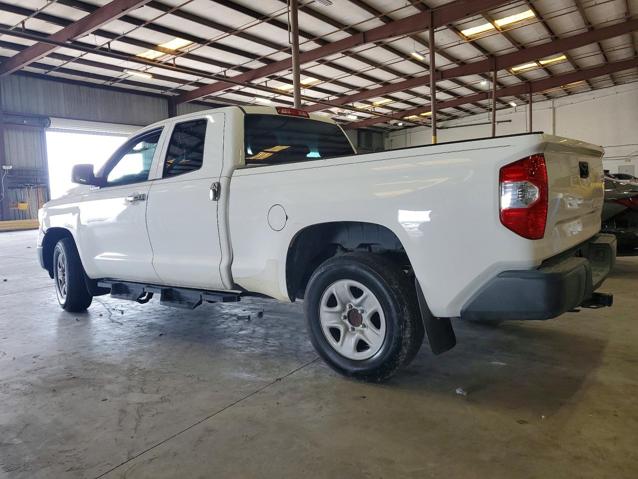 2016 TOYOTA TUNDRA
