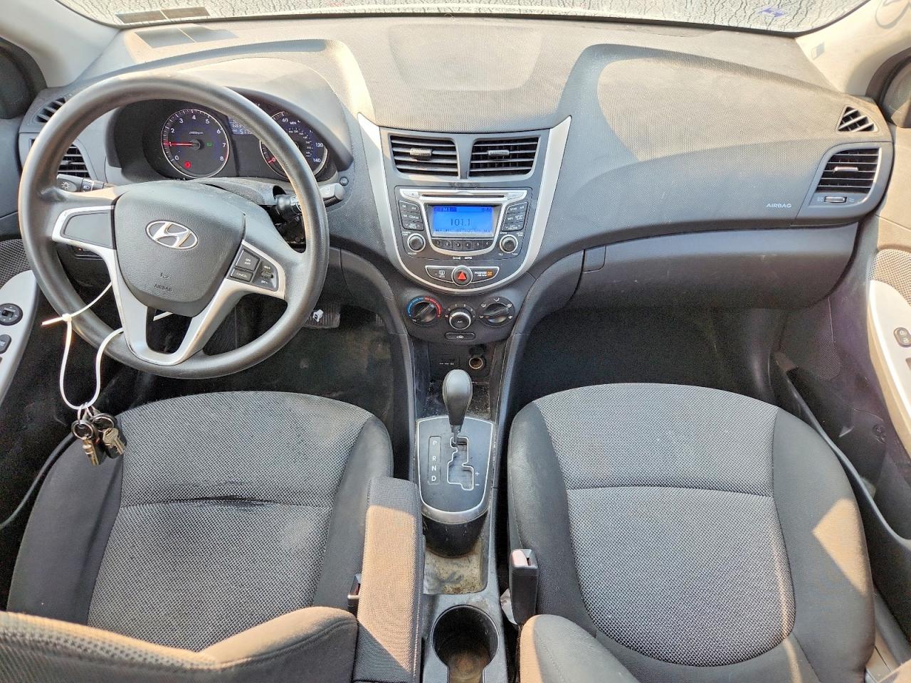 2012 HYUNDAI ACCENT
