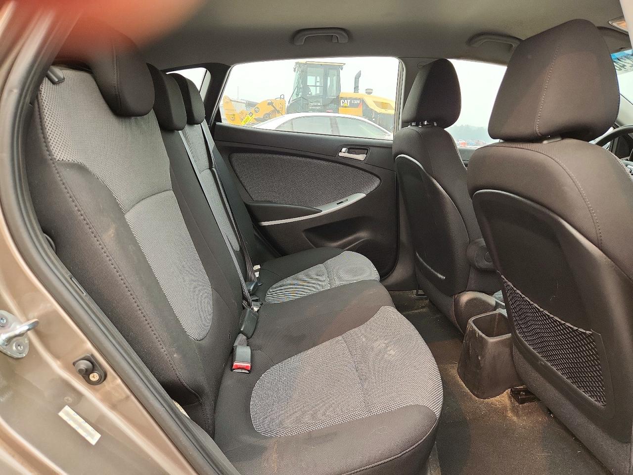 2012 HYUNDAI ACCENT