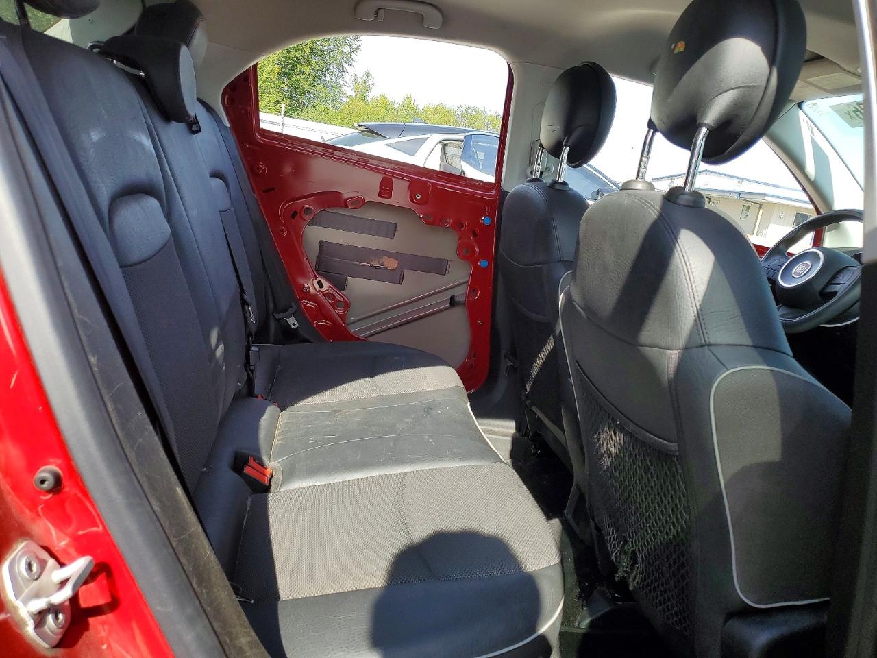 2016 FIAT 500