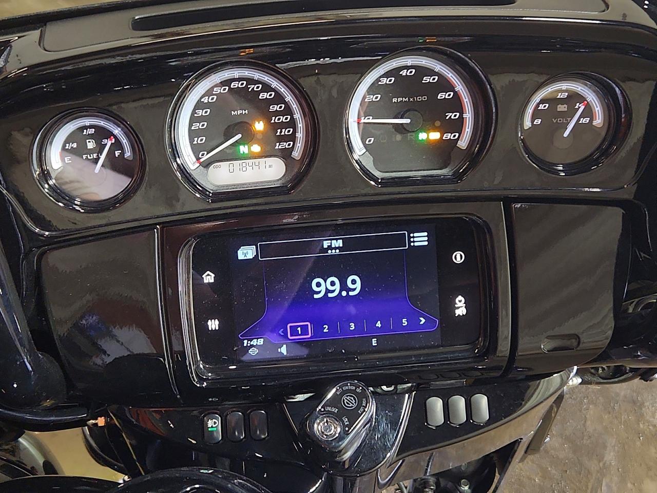 2021 HARLEY-DAVIDSON FL