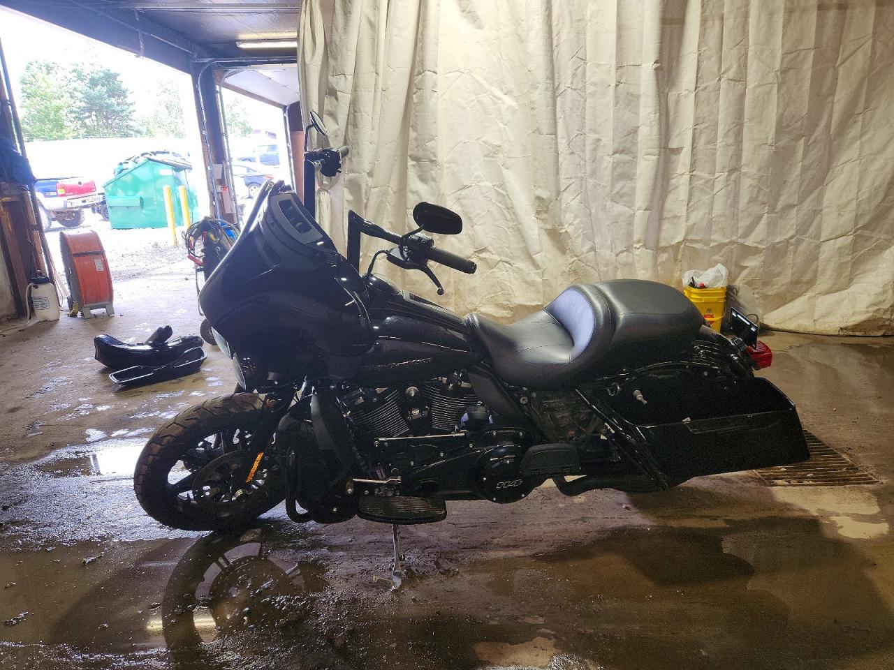 2021 HARLEY-DAVIDSON FL