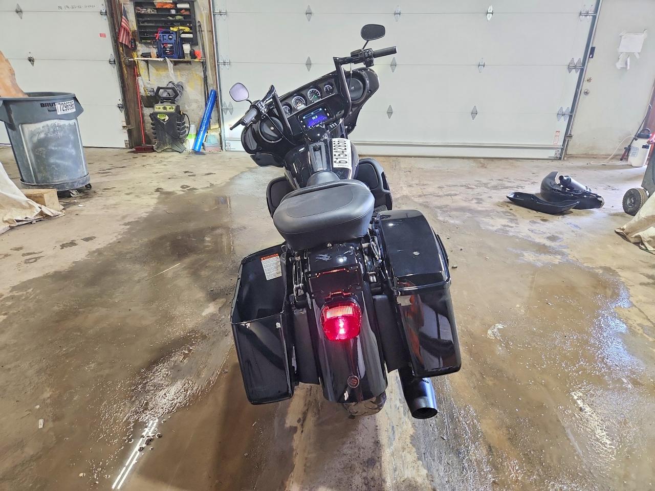 2021 HARLEY-DAVIDSON FL