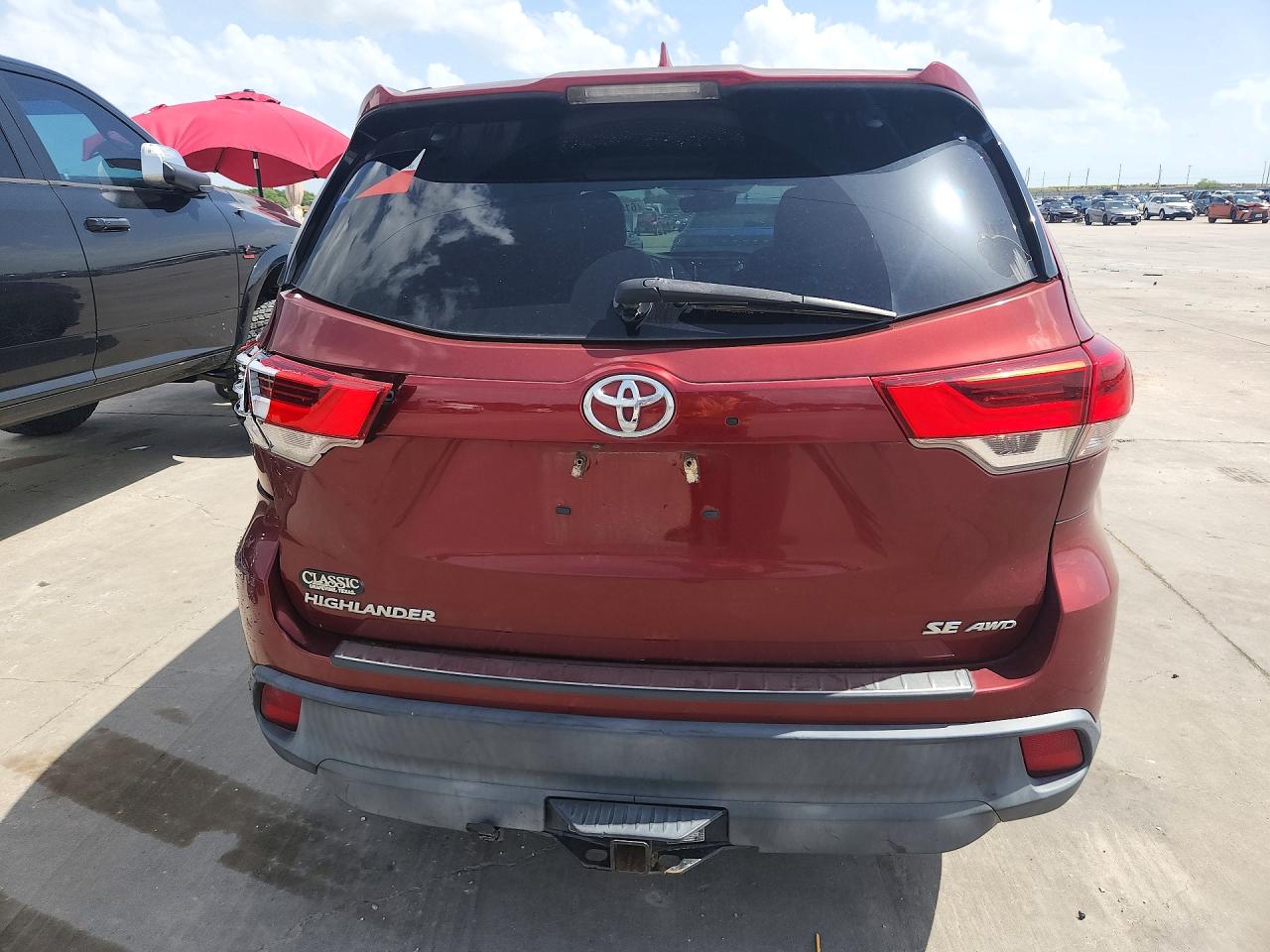 2017 TOYOTA HIGHLANDER