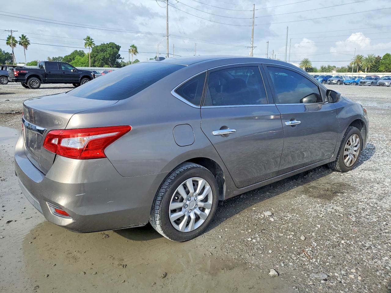 2016 NISSAN SENTRA