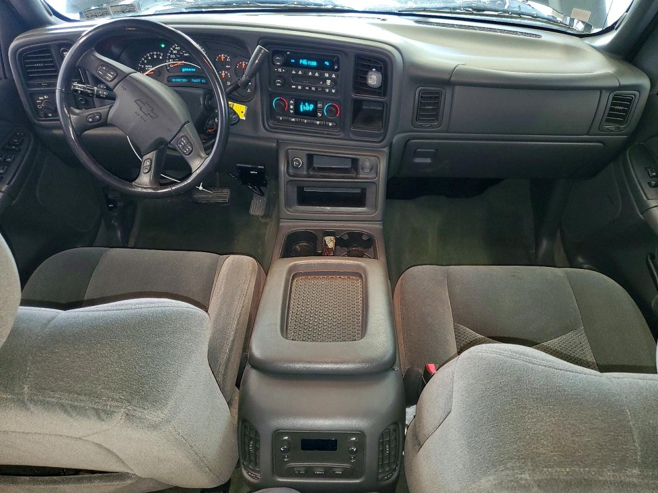 2004 CHEVROLET SILVERADO