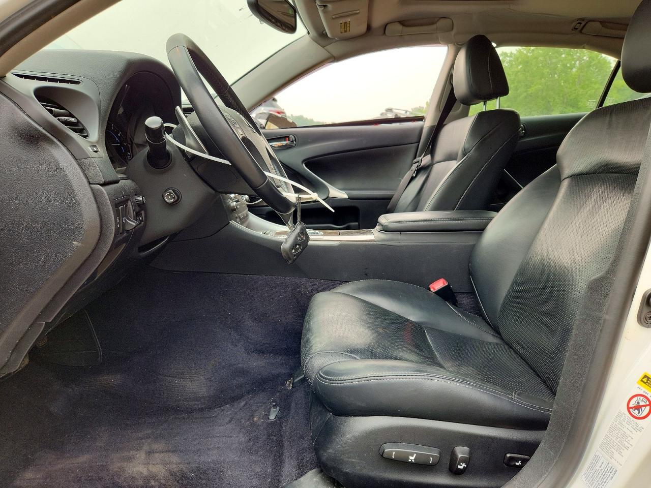 2010 LEXUS IS