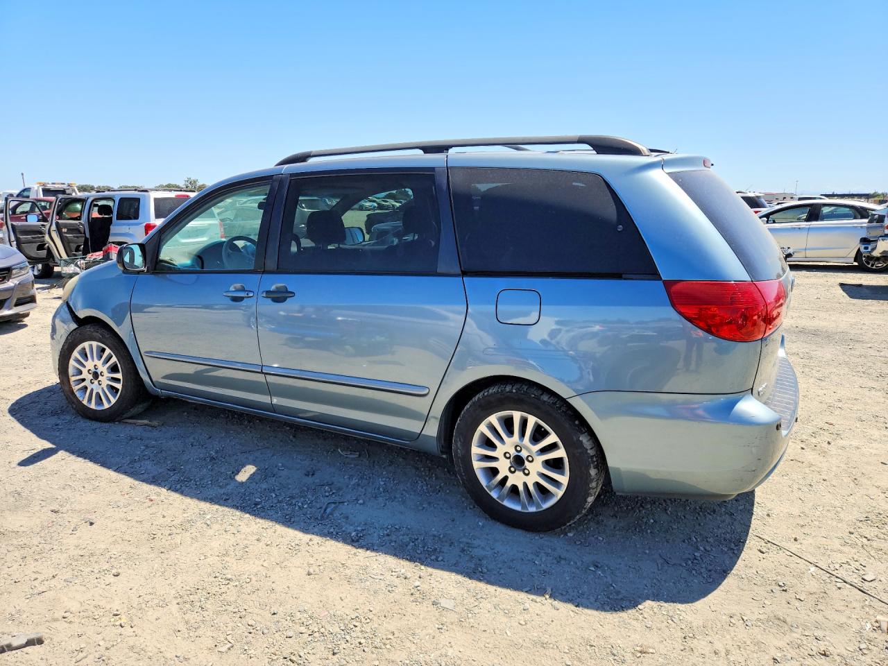 2006 TOYOTA SIENNA